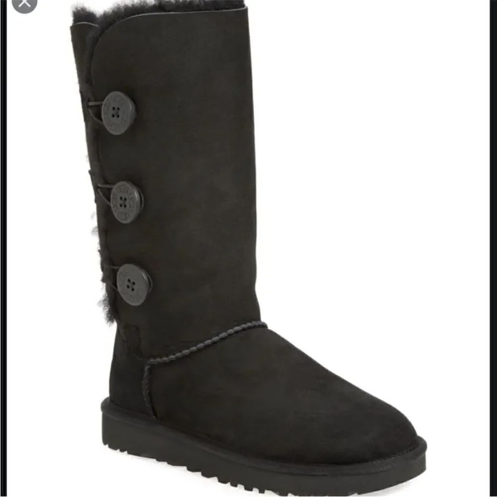 UGG Triple Botton Black Boots Women Size 8